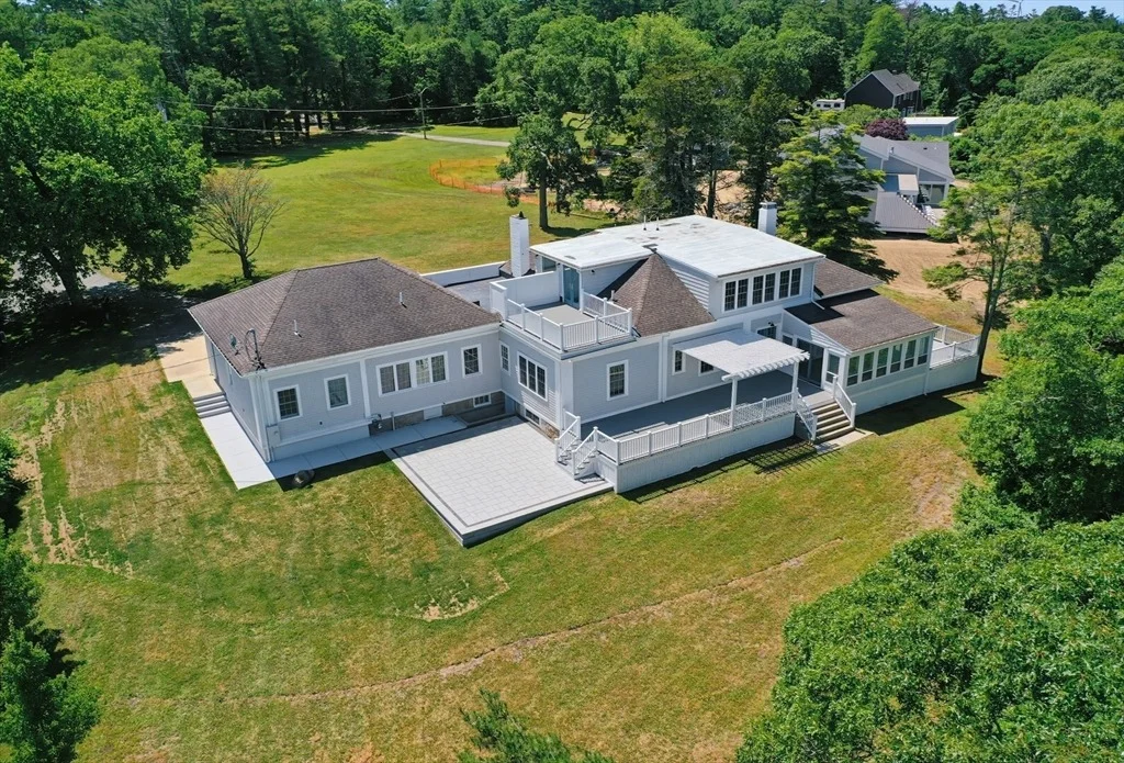 Photo of 54 Arlington Dr