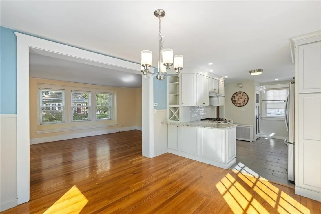 Photo of 2 Houston Avenue