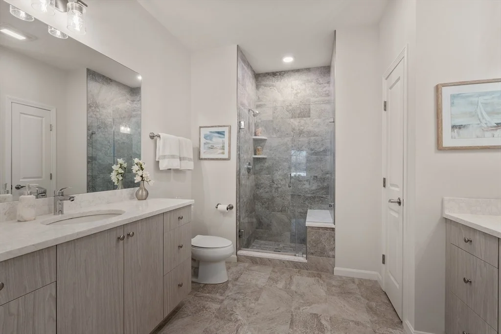 Photo of Unit 5211 at 50 Coppersmith Way