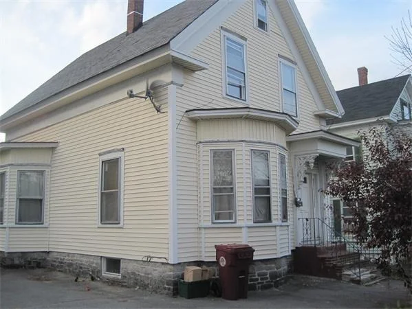 Photo of 65 Loring St