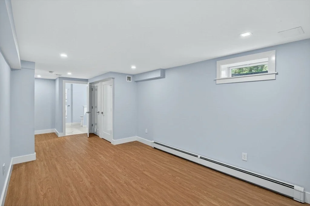 Photo of 28 Chipman Rd