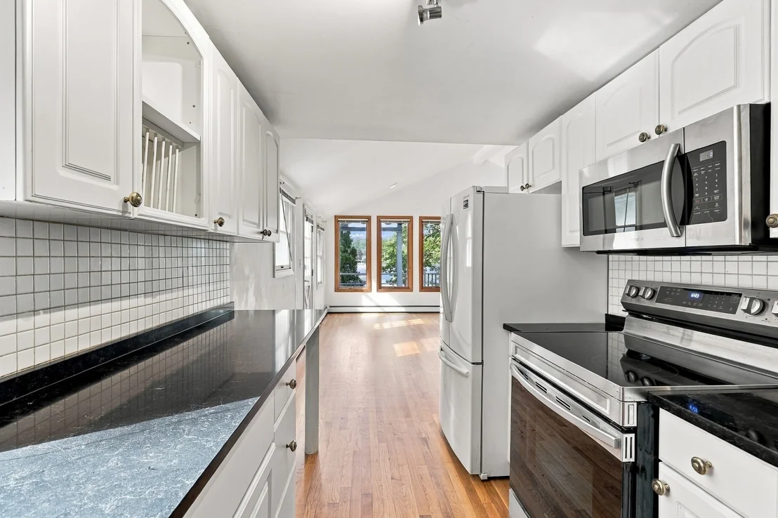 Photo of 83 Sunset Drive