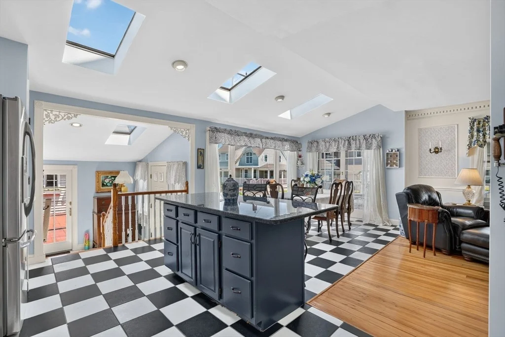 Photo of 14 Webster Avenue