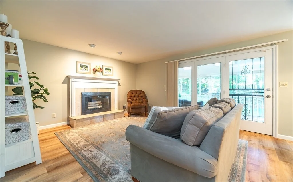 Photo of 7 Bunker Cir