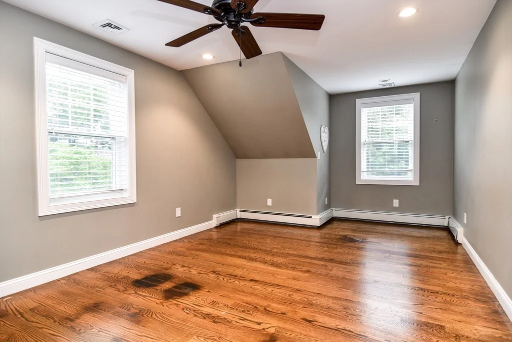 Photo of 52 Oakdale Road