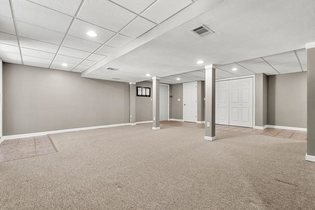 Photo of 18 Ravens Bluff