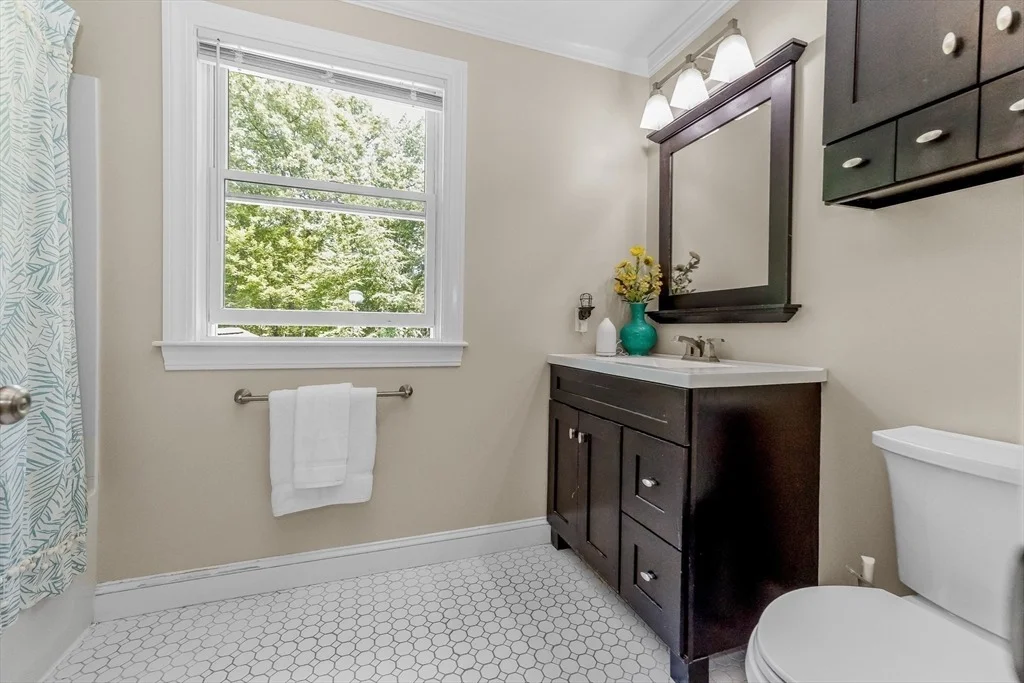Photo of 43 Groton Road