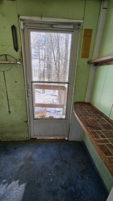 Photo of 749 Old North Road