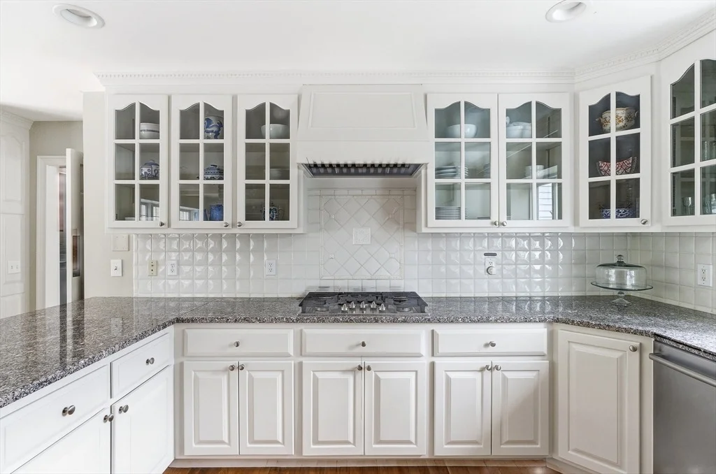Photo of 8 Charles Davis Dr