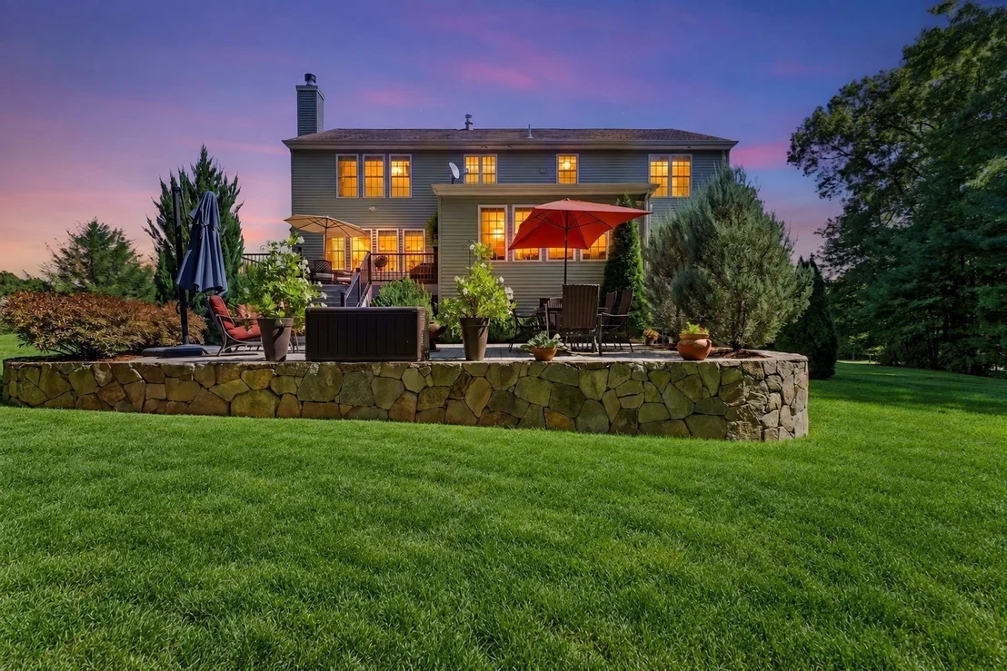 Photo of 32 Howarth Dr