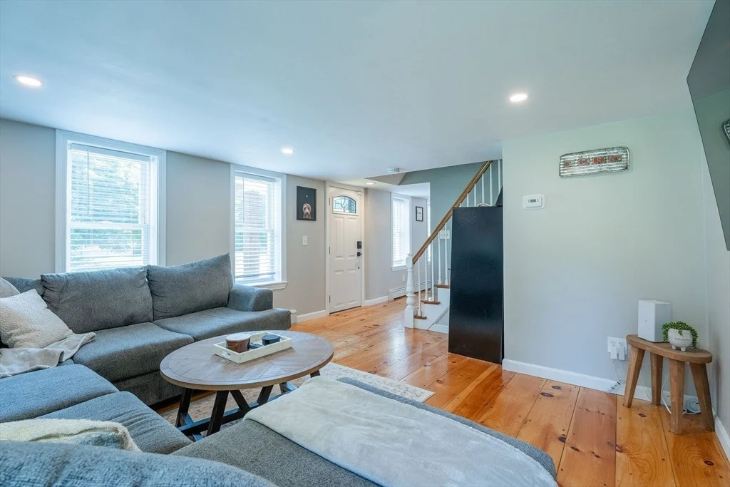 Photo of 30 Worcester St