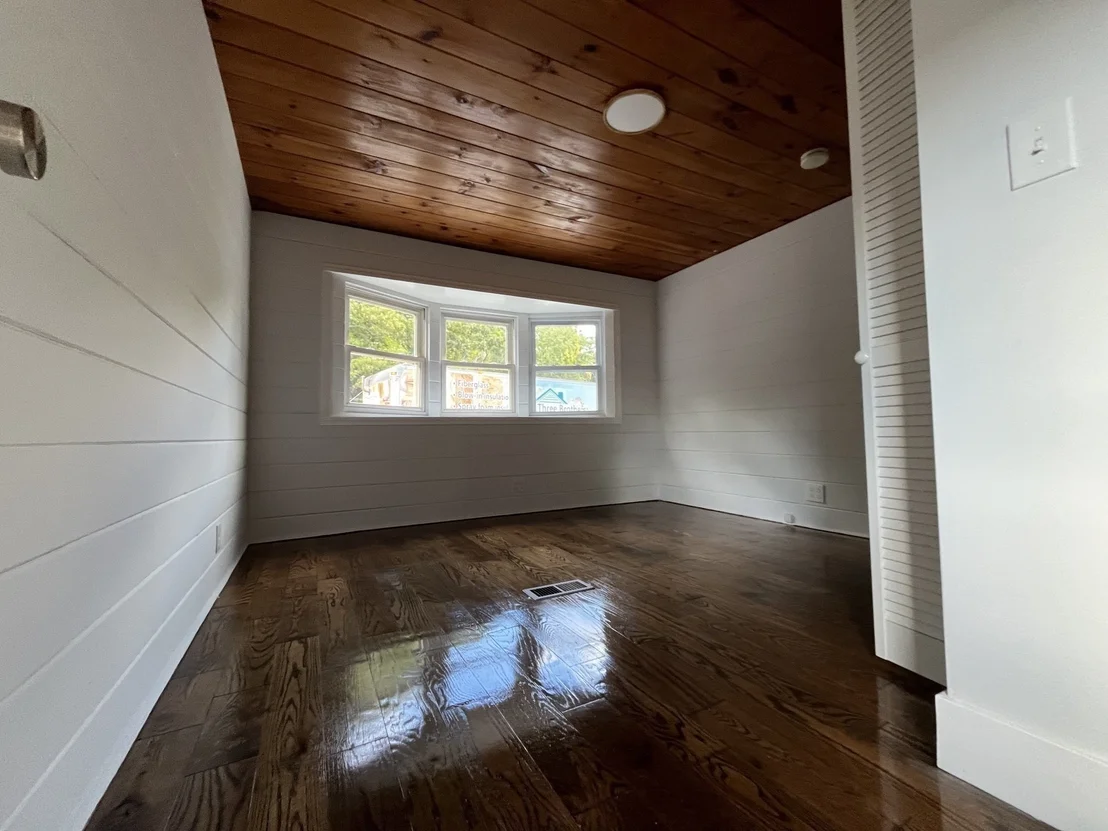 Photo of 25 Roy Street