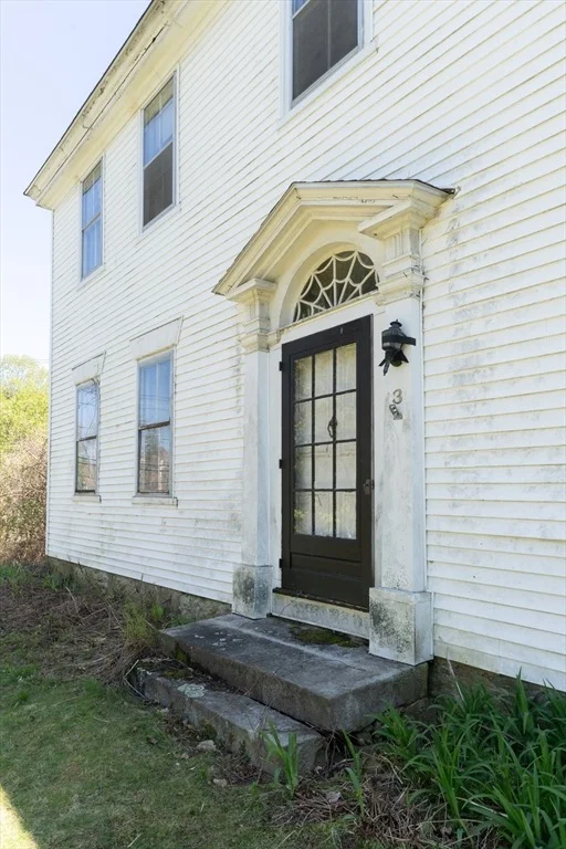 Photo of 3 Main St