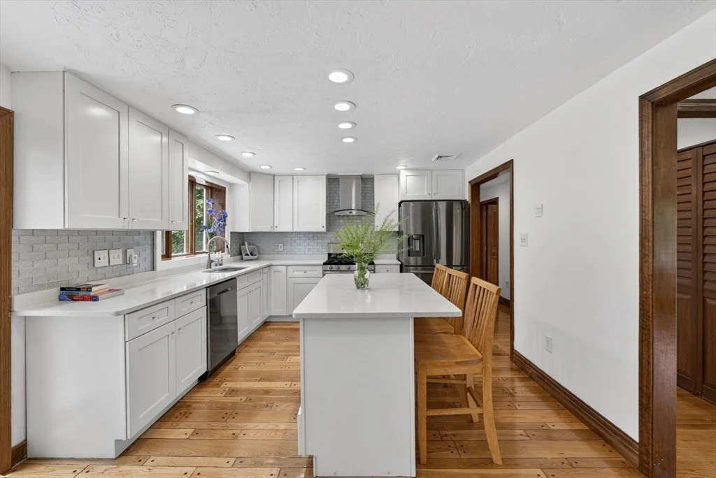 Photo of 50 Cedarcrest Rd