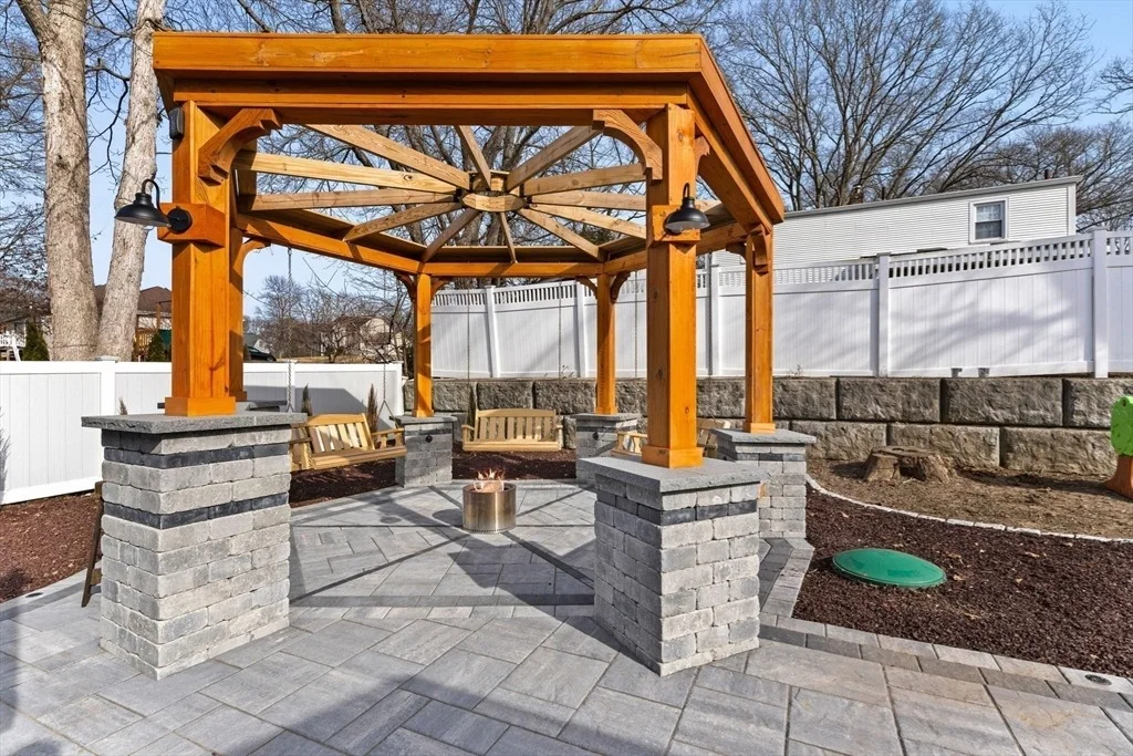 Photo of 13 Cherry Hill Dr