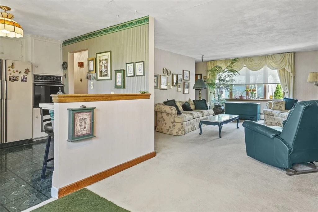Photo of 81 Elm St