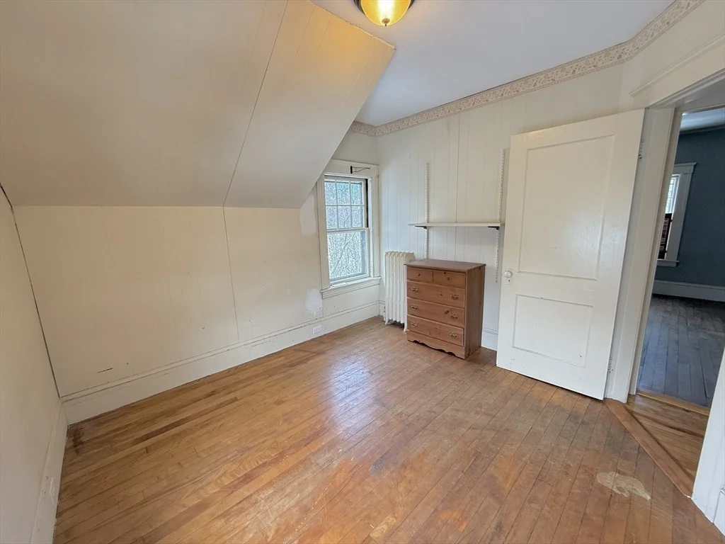 Photo of 169 Whitmarsh Ave