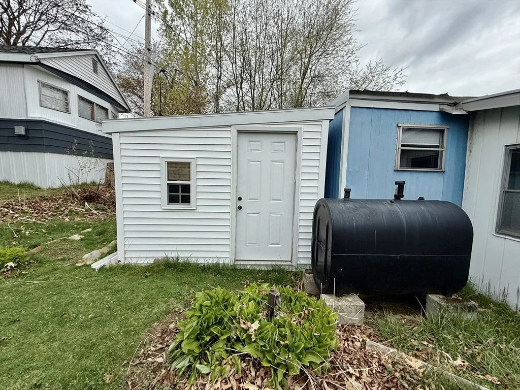 Photo of 38 Lark Dr