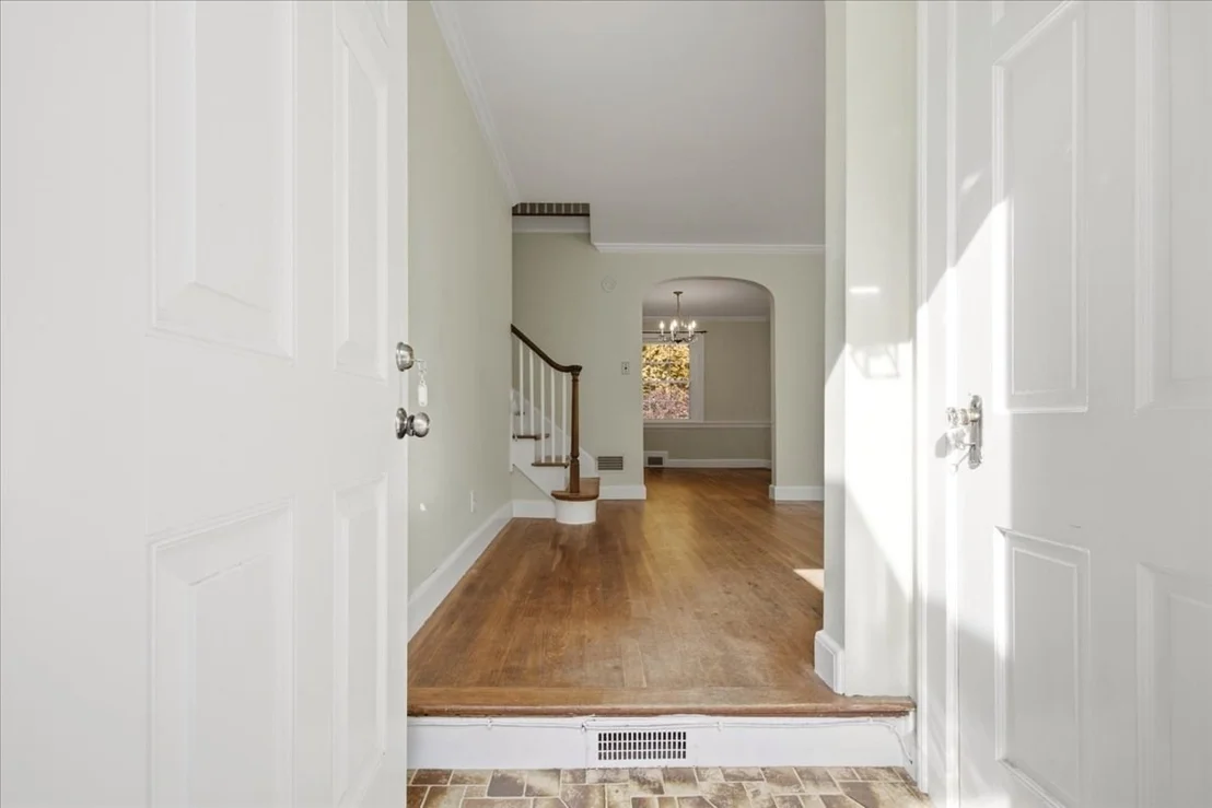 Photo of 77 Payson Rd