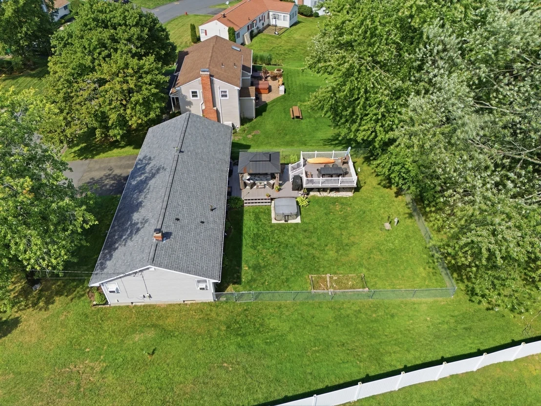 Photo of 75 Longwood Dr