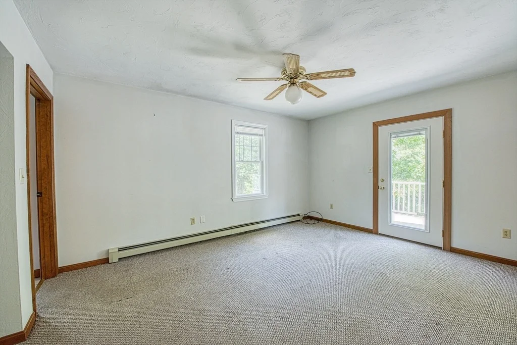 Photo of 6 Daniel Dr