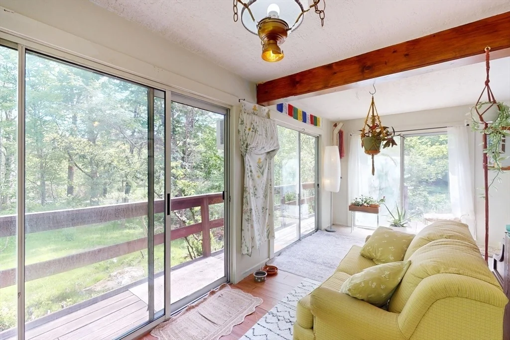 Photo of 509 Williamsburg Rd