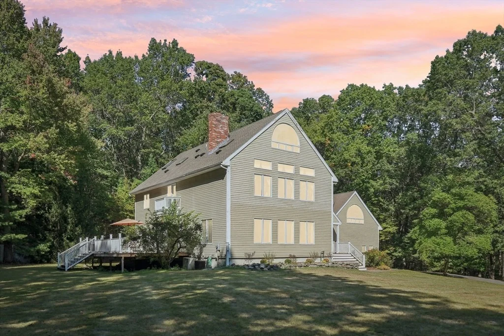 Photo of 45 S Shaker Rd