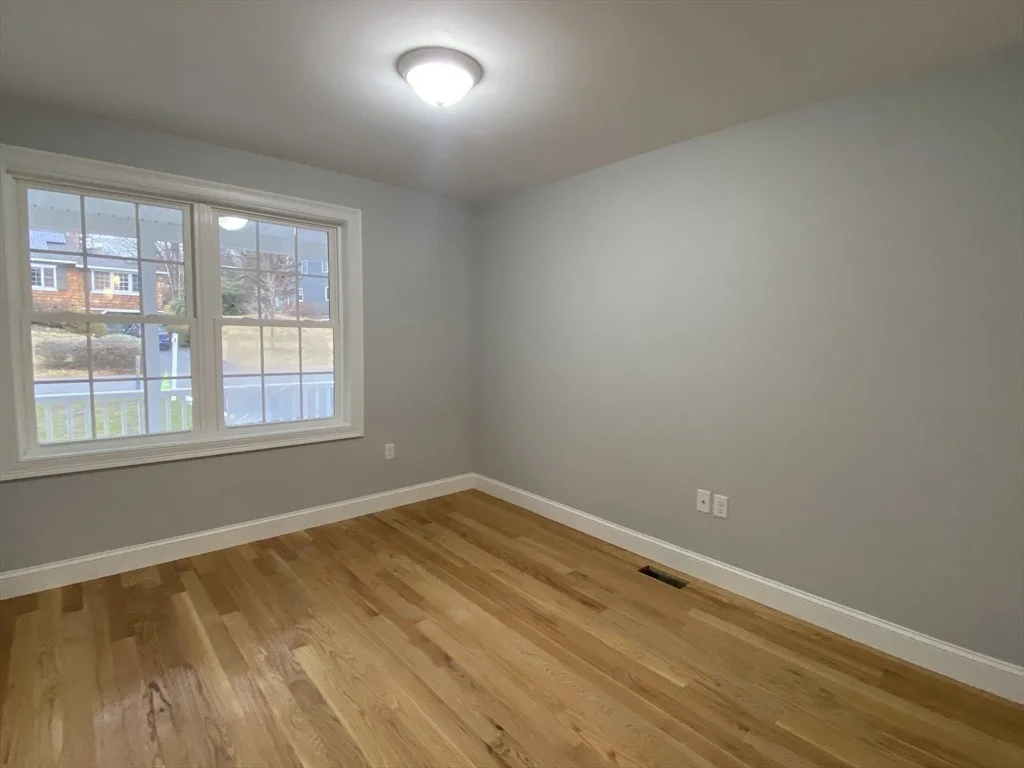 Photo of 9 Lilac Ct