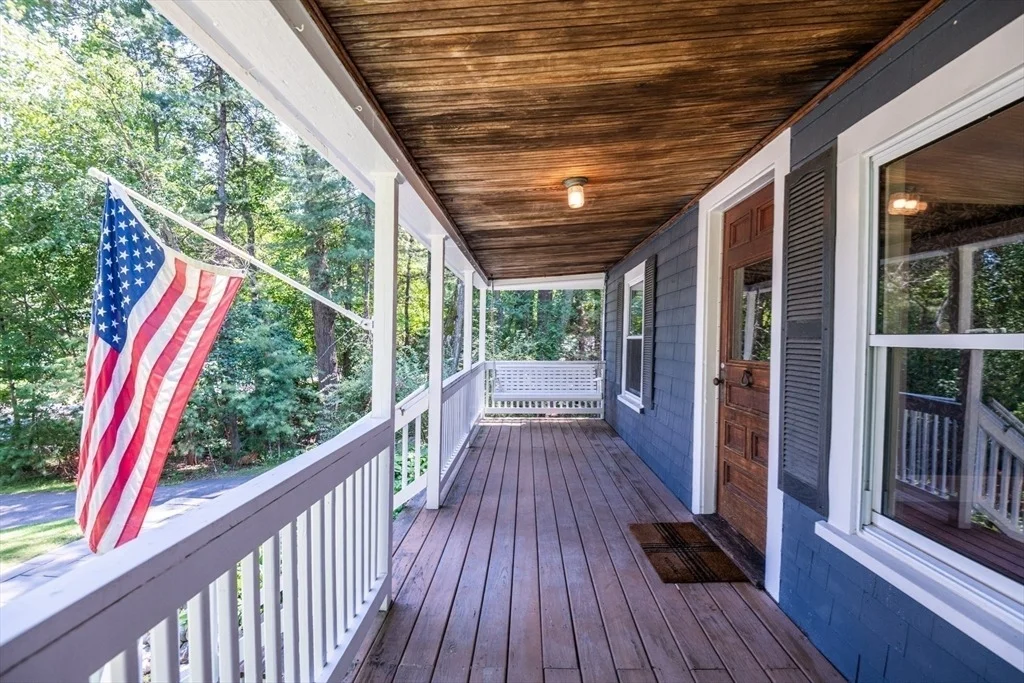 Photo of 34 Lowell Road