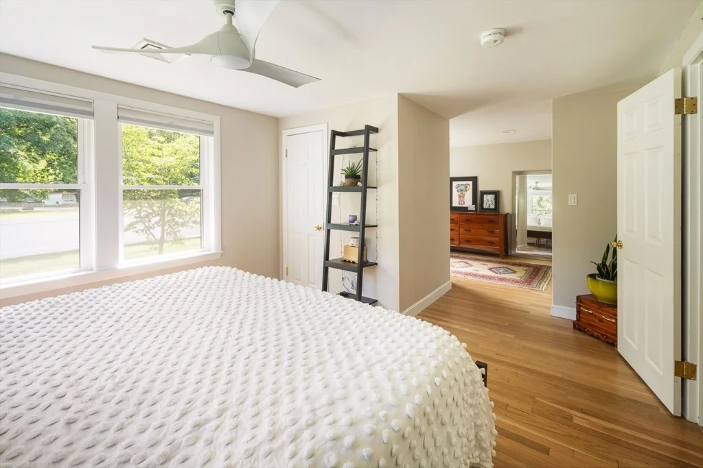 Photo of 64 Chestnut St