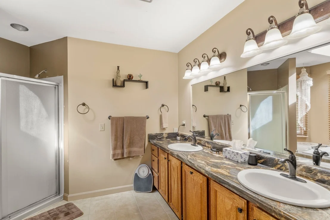 Photo of 36 Noreast Dr