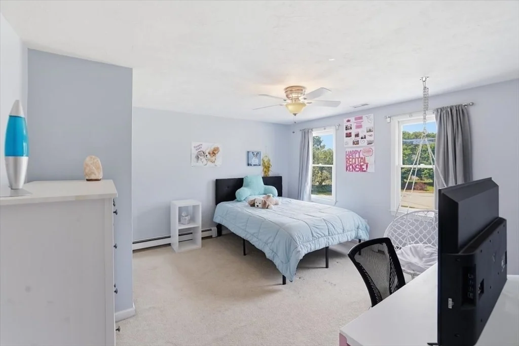 Photo of 26 Mayflower Dr