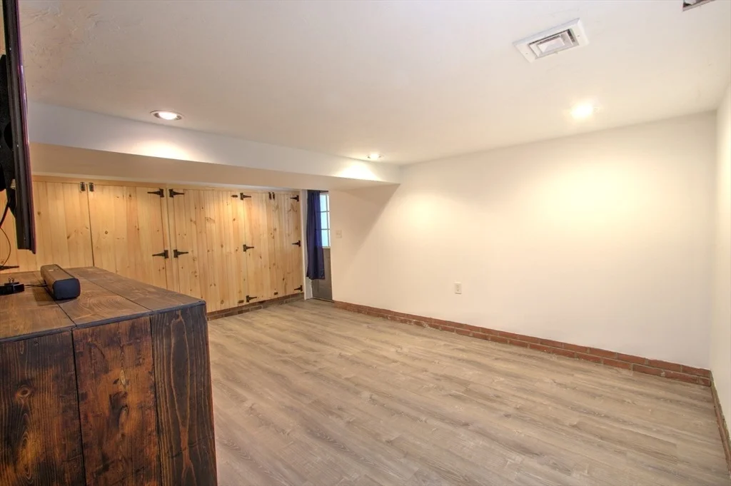Photo of 171 Sunset Dr