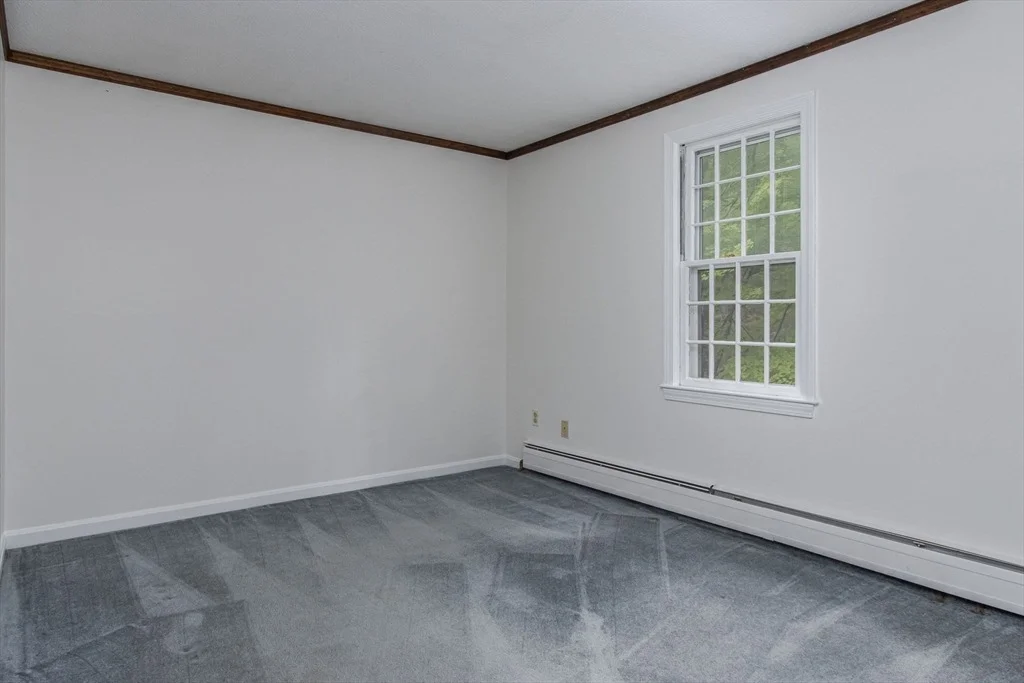 Photo of 551 Old Dunstable Road