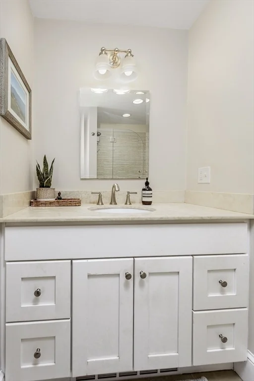 Photo of 39 Clifton Avenue