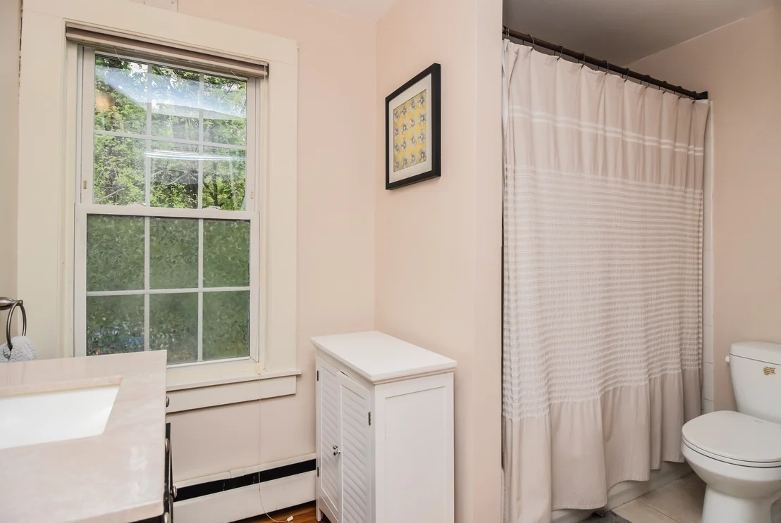Photo of 184 Elm St
