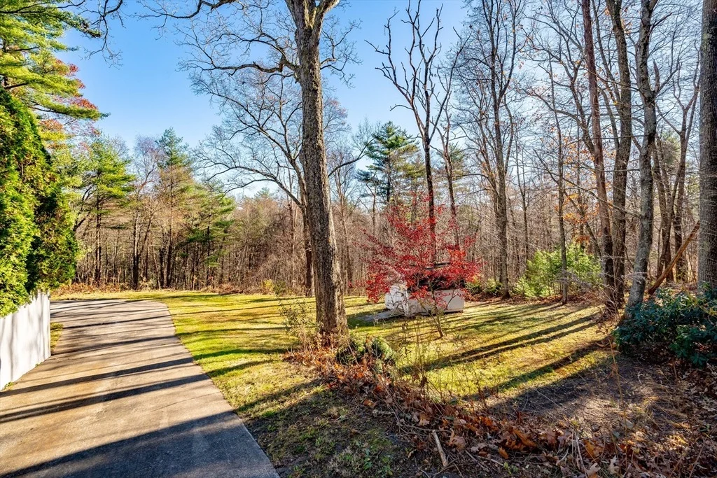 Photo of 172 Bumstead Rd