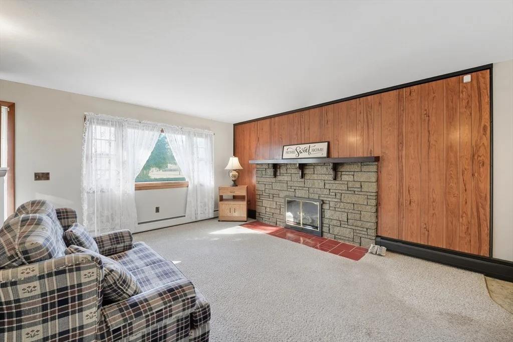 Photo of 66 Wayfield Ave.