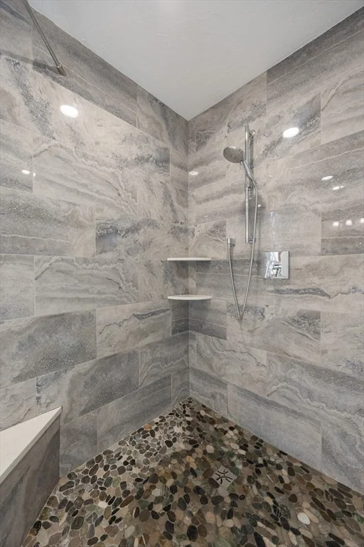 Photo of 16 Oak Tree Drive