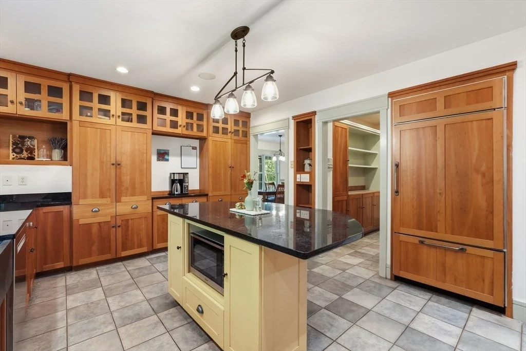Photo of 18 Eveningstar Dr