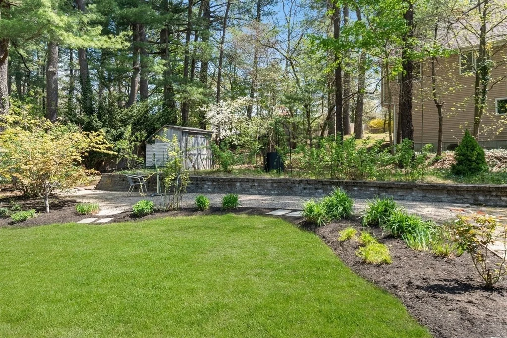 Photo of 9 Stonebridge Rd