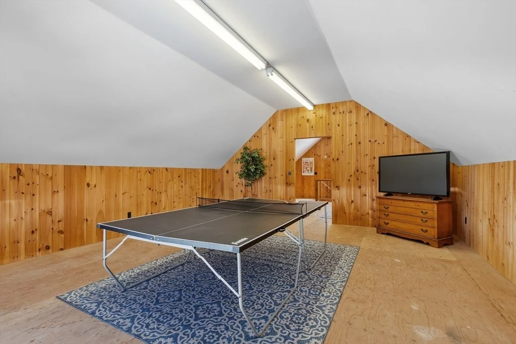 Photo of 959 Hill Rd