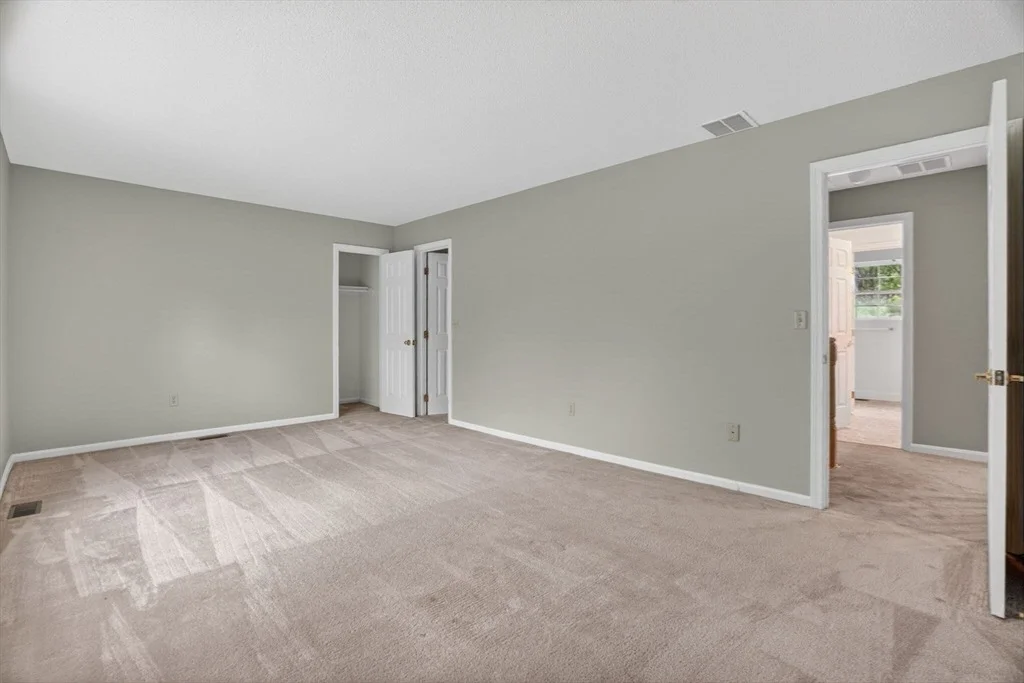 Photo of 9 Grover Ln