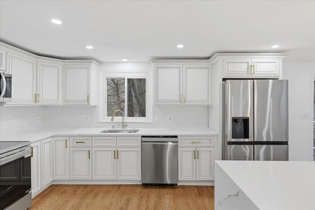 Photo of 430 Brook Bend Rd
