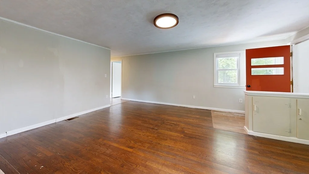 Photo of 46 Circle Rd
