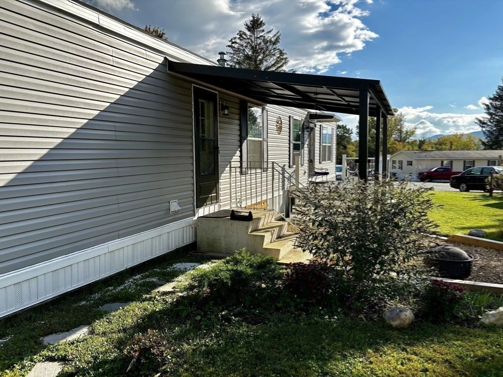 Photo of 6 Seneca Drive