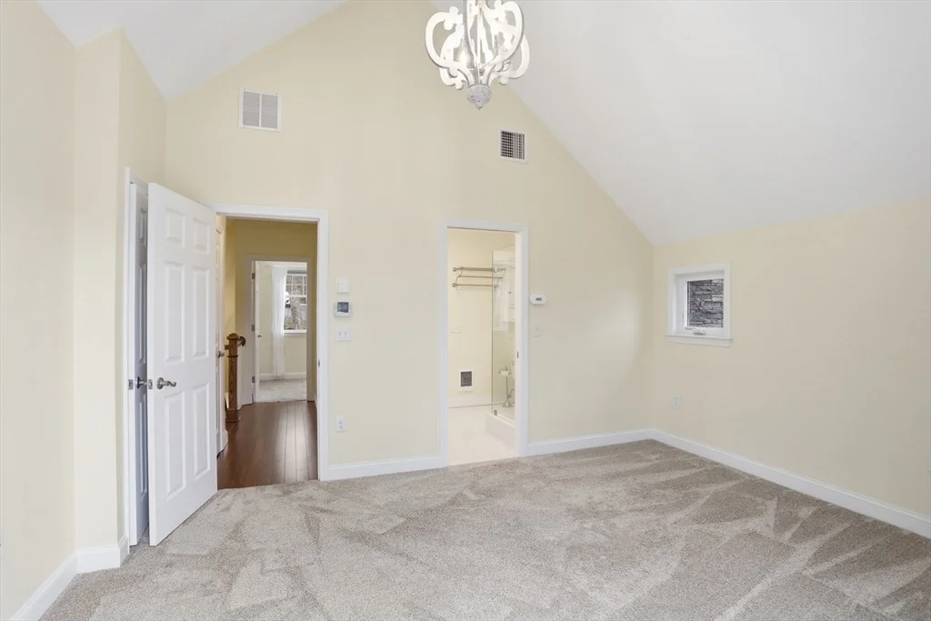 Photo of 284 Whiley Rd