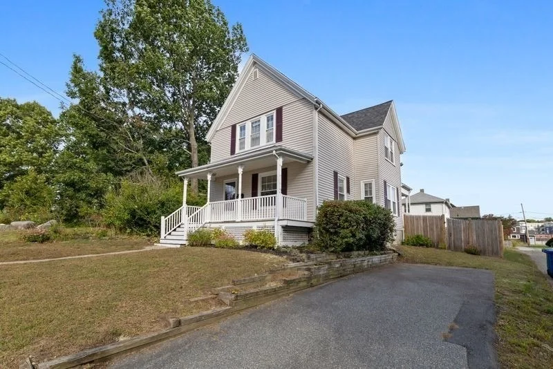 Photo of 11 Sweetser Ave