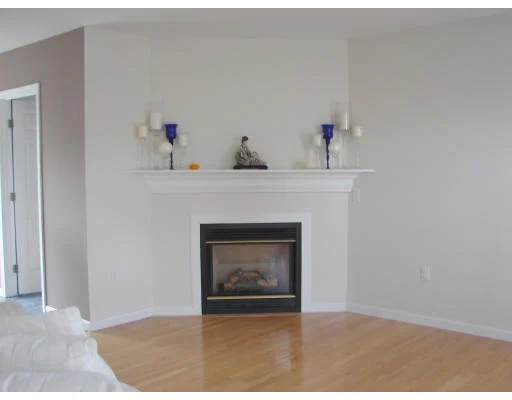 Photo of 860 Broadway