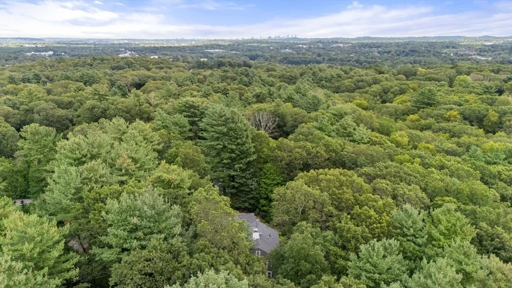 Photo of 50 Hubbard Rd